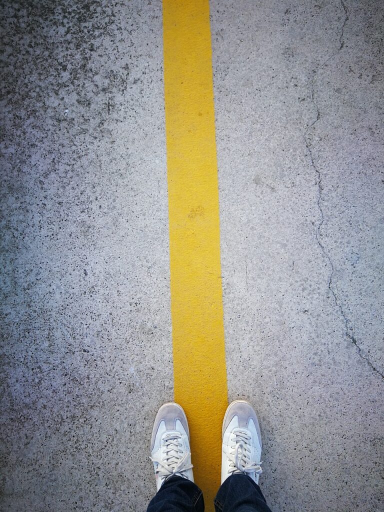 road, marking, yellow-6228315.jpg